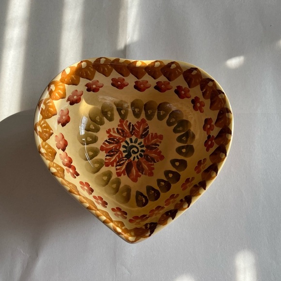 Italica ARS Hand painted Italian made heart accent dish EUC - Picture 7 of 13